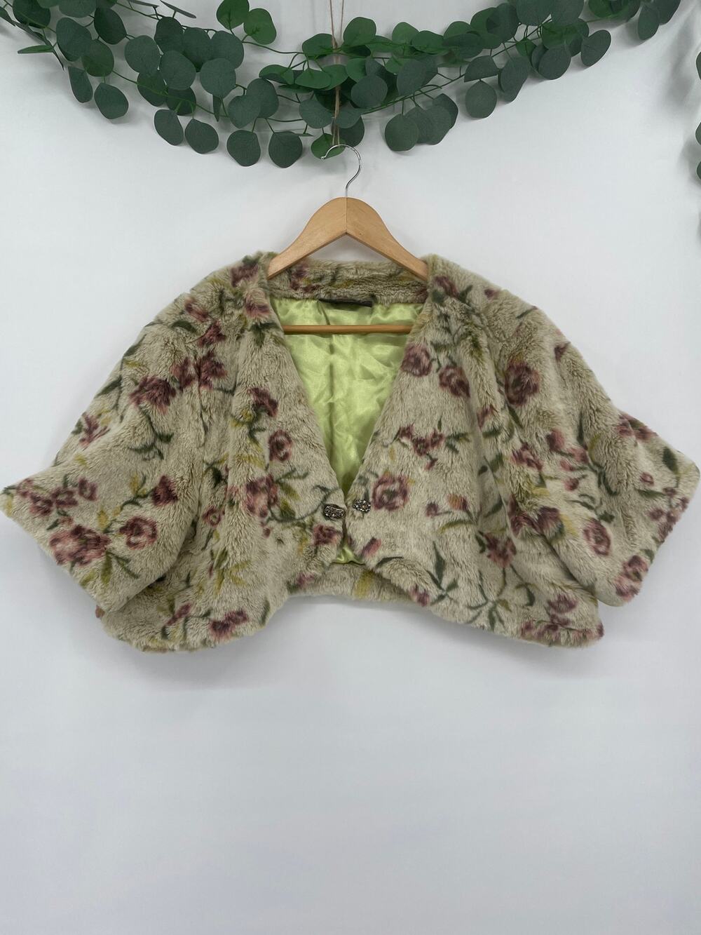 Faux Fur Floral Satin Lined Cropped Jacket Large